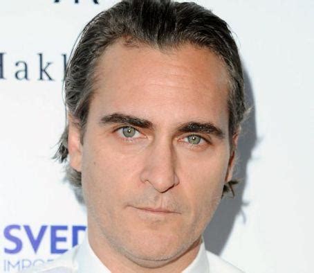 joaquin phoenix still alive